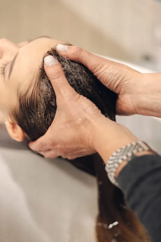 Hair Spa & Hair Mask di Swiss Glow Serpong